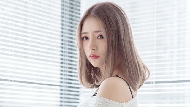 催眠高莜柔，變化、學(xué)習(xí)與自信的力量最新章節(jié)