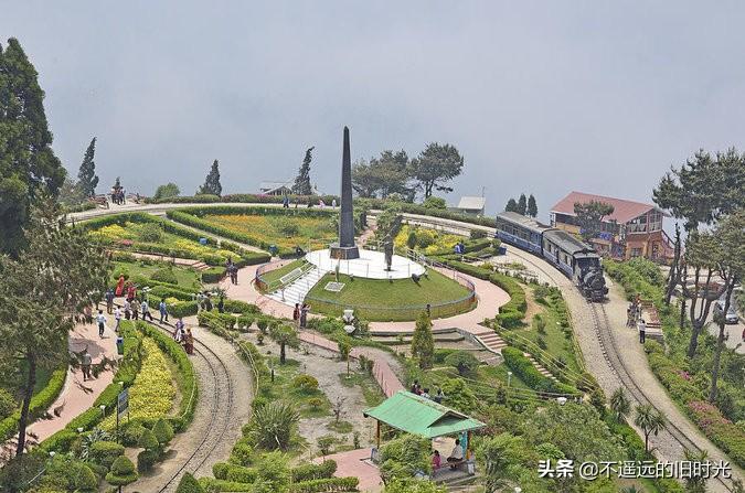 迷你世界最新版刷鐵軌，自然美景探險(xiǎn)之旅啟動(dòng)！